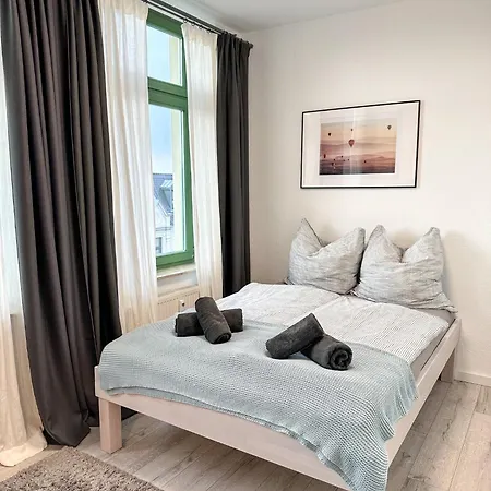 Helle Geraeumige 3R City-Wohnung, Balkon Und Tv Streaming Magdeburg Exterior photo